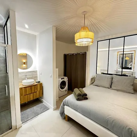 Haussmann - Champs-elysees Διαμέρισμα *