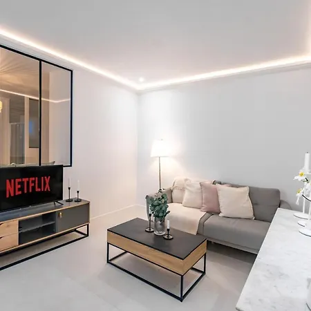 Haussmann - Champs-elysees Διαμέρισμα